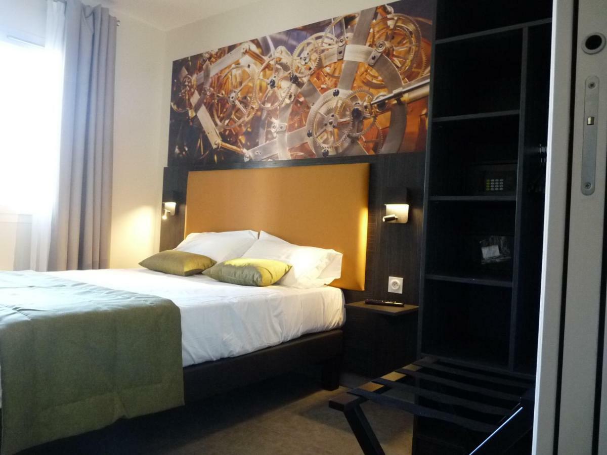 L'Horloge Gourmande Hotel Donzère Eksteriør billede